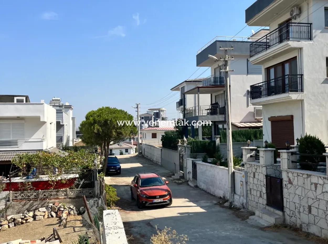 289 M² Land Geeignet Für Den Bau Einer Freistehenden Villa Im Stadtteil Seferihisar Elmastaş