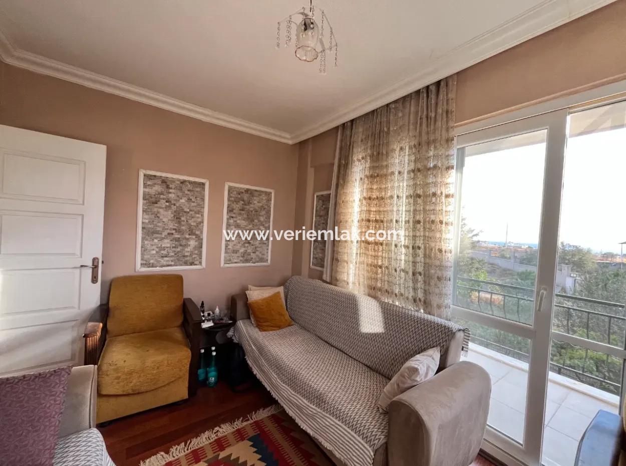 Freistehende Villa Mit Meerblick Und Großem Garten In Akarca, Seferihisar