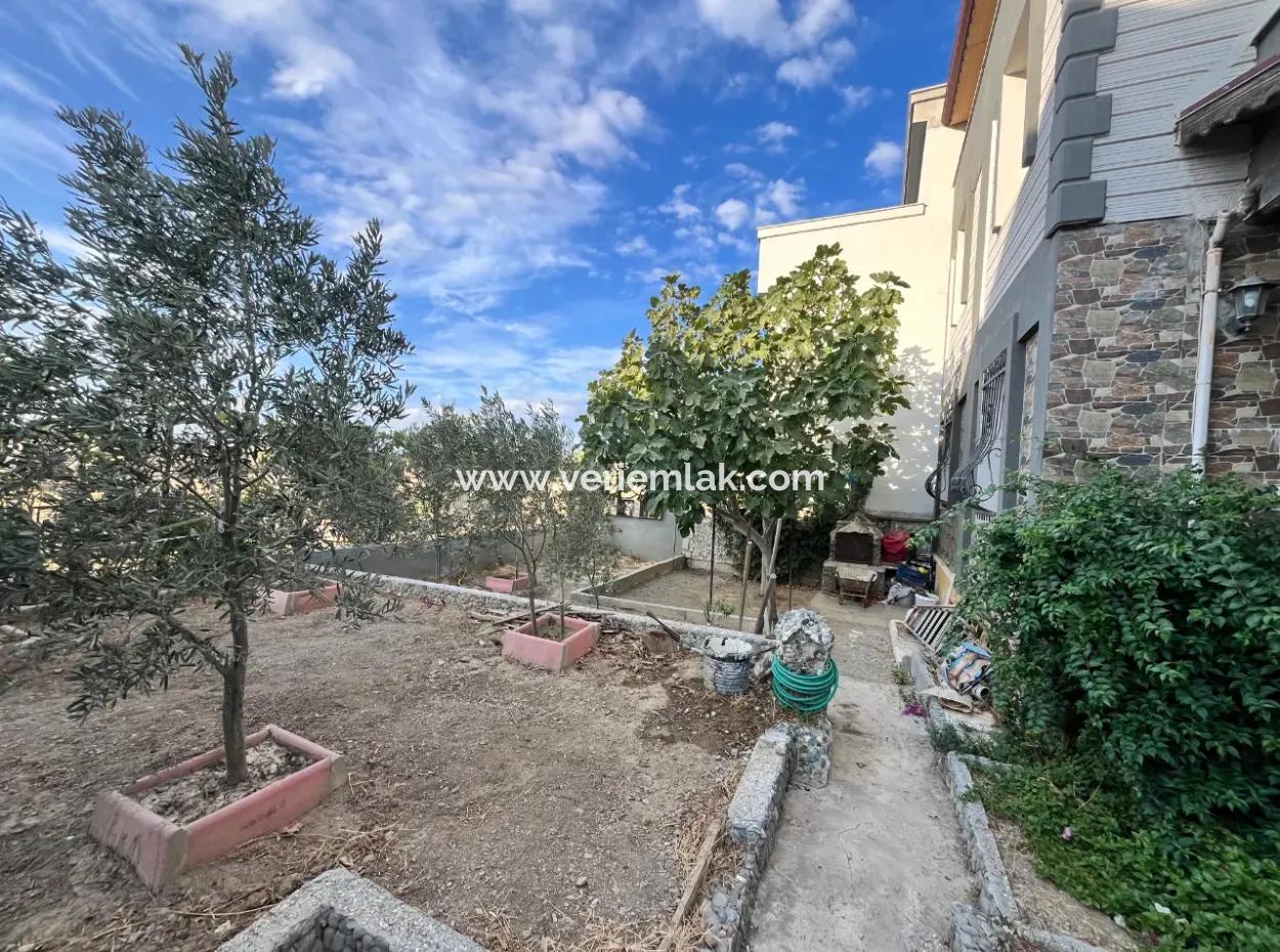 Freistehende Villa Mit Meerblick Und Großem Garten In Akarca, Seferihisar