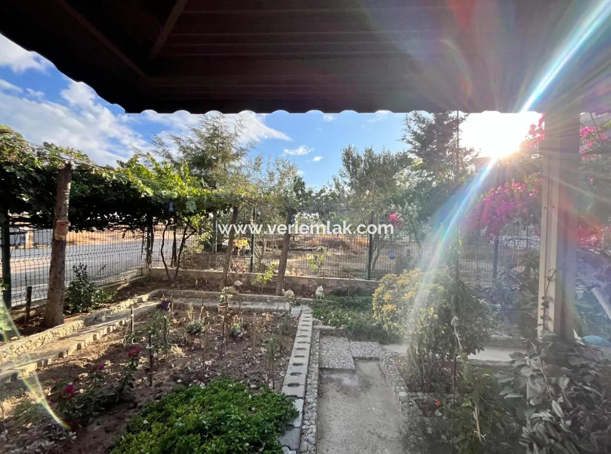 Freistehende Villa Mit Meerblick Und Großem Garten In Akarca, Seferihisar