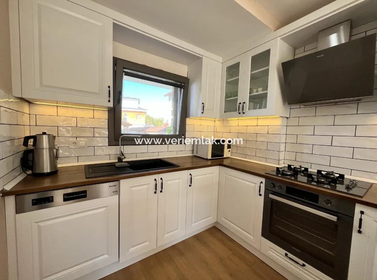 Möglichkeit, Eine Möblierte Luxusvilla In Seferihisar Sığacık Zu Mieten!