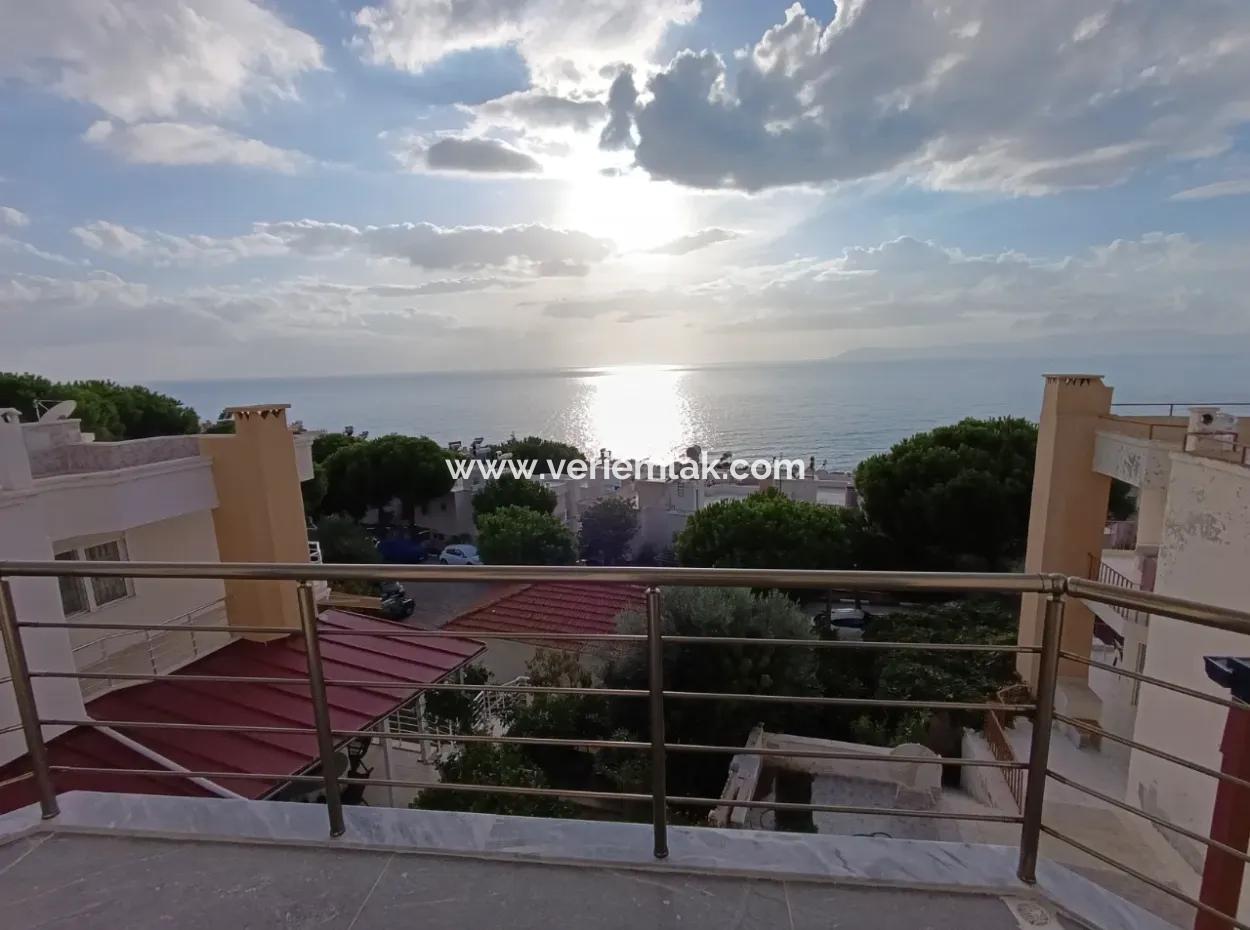 4 2 Triplex-Villen Mit Meerblick In Seferihisar Banksis Apartments