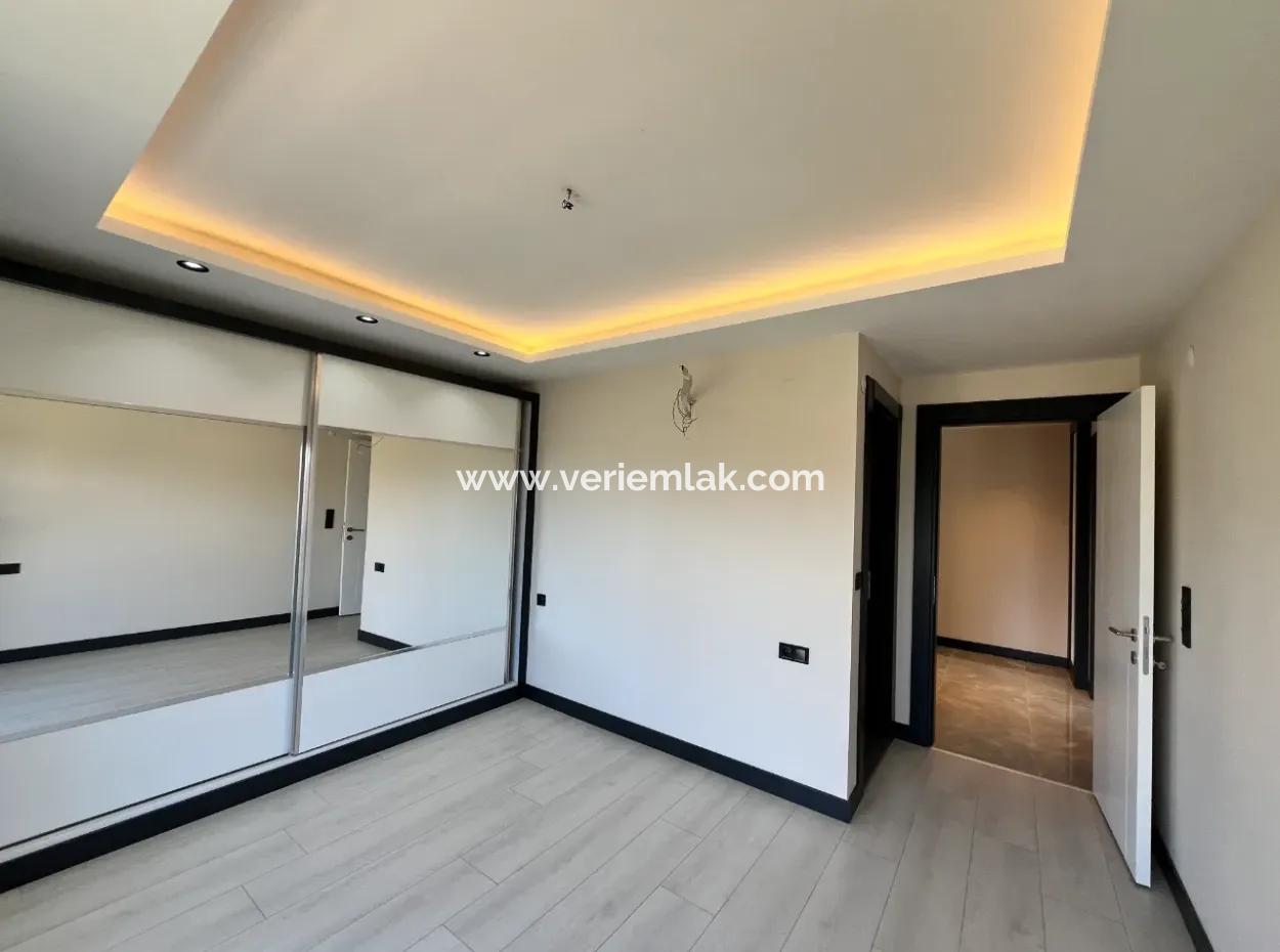 Luxusvilla Mit 4 Fassaden Und Freistehendem Swimmingpool Zum Verkauf In Seferihisar Akarca Region