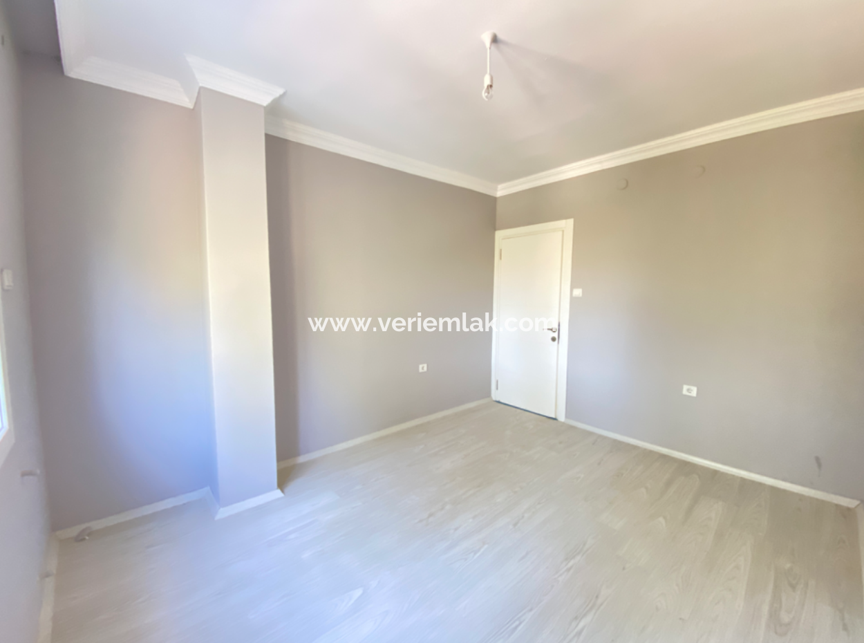 Neue Villa Zum Verkauf Mit Blick Auf Die Natur In Seferihisar Doğanbey