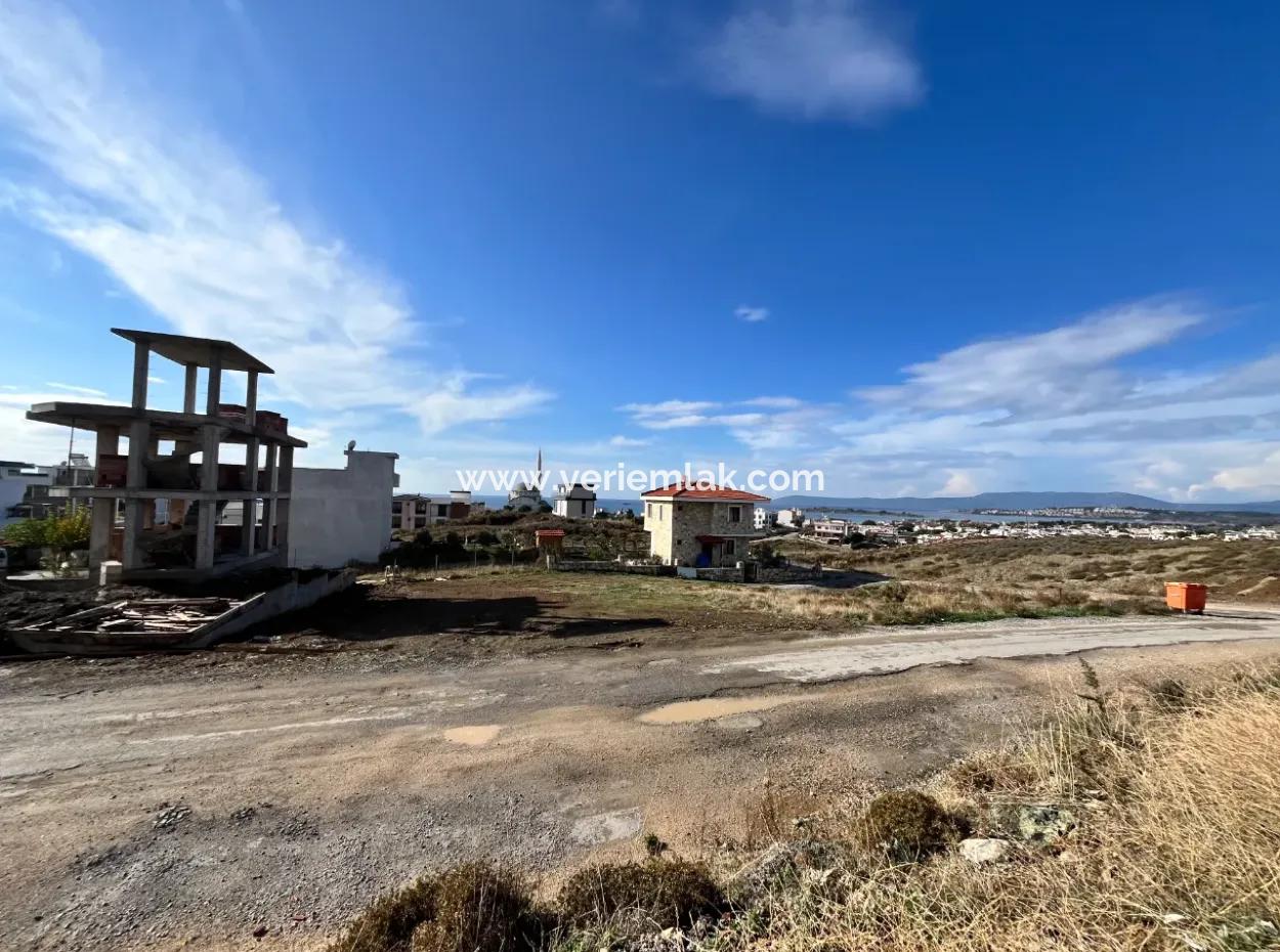 In Der Nähe Des Meeres In Seferihisar Akarca Tepecik, /40 Zonen 260 M² Land!