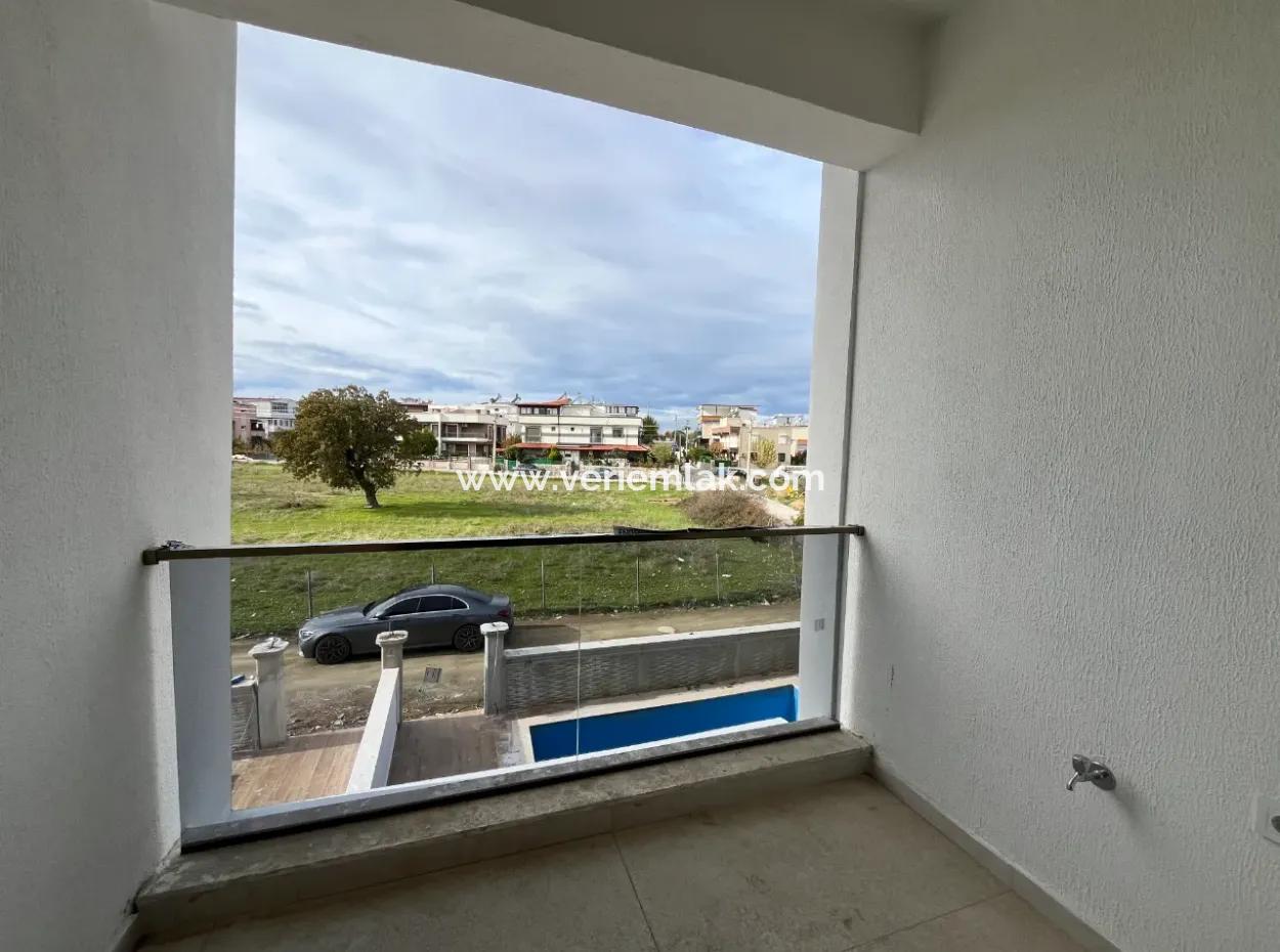 3 In 1 Freistehende Villa Mit Pool In Seferihisar Tepecik Nachbarschaft