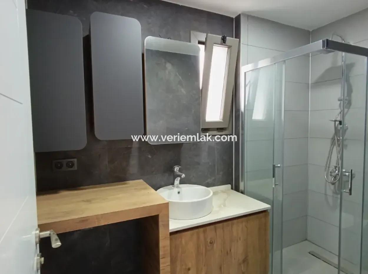 Villa Mit Kamin Und Meerblick In Seferihisar Akarca!