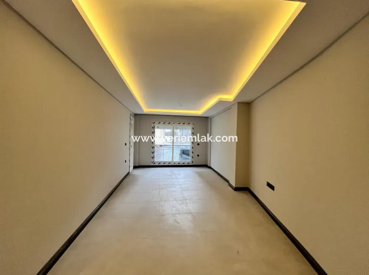 2 1 En-Suite Apartment Im Zentrum Von Seferihisar!