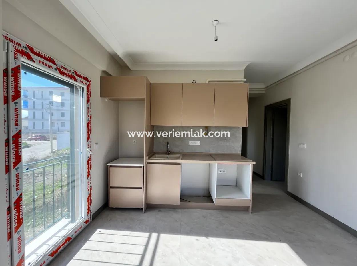 In Der Nähe Des Luwi-Basars Im Stadtteil Çolakibrahimbey, 75 M², 2 In 1 Geräumige Und Moderne Wohnungen! Investition Und Lebenswerte Lage, Mit Verschiedenen Etagenoptionen