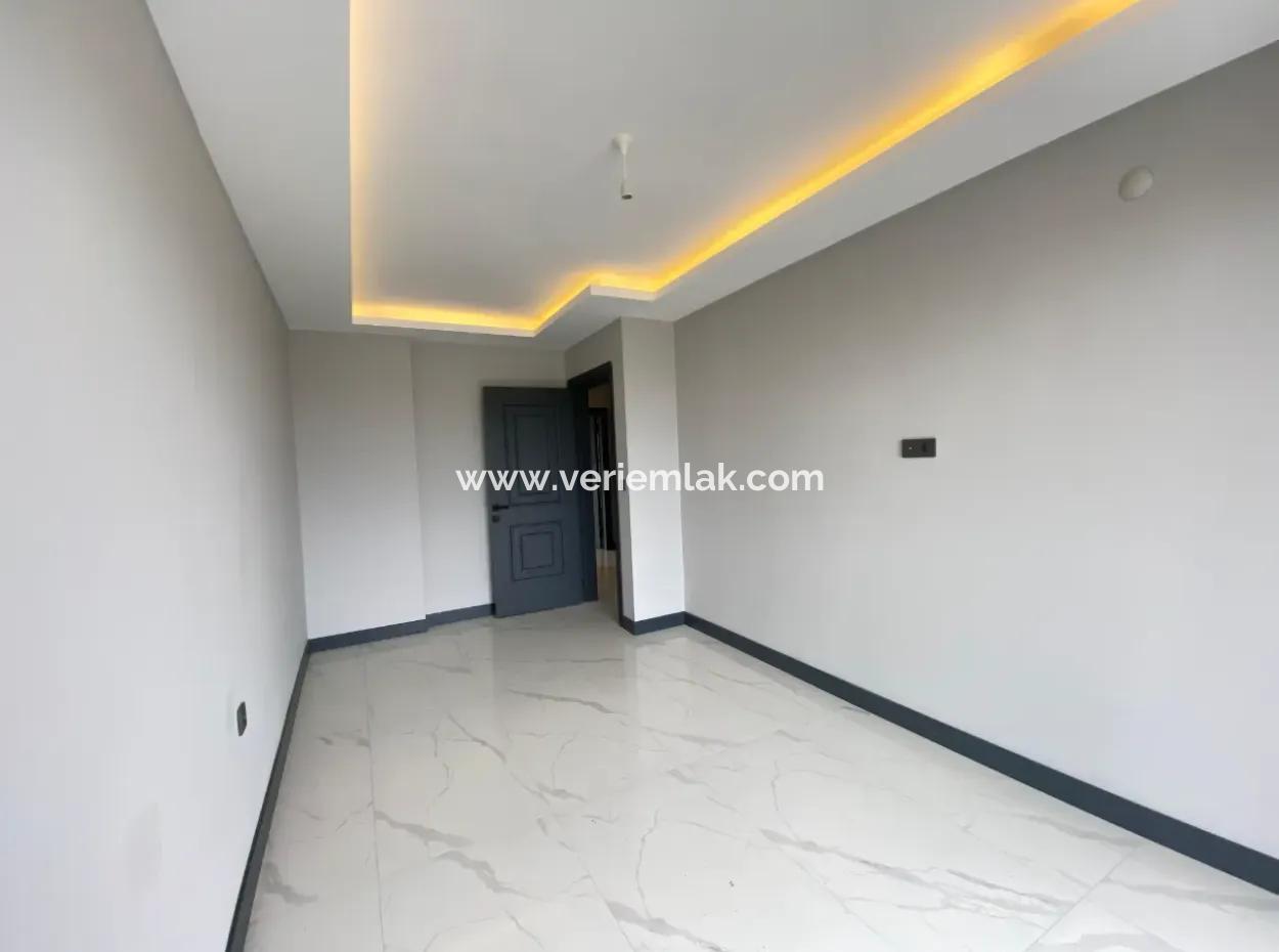 5 1 Villen Mit Freistehendem Pool In Düzce Bahcesehir Von Veri!