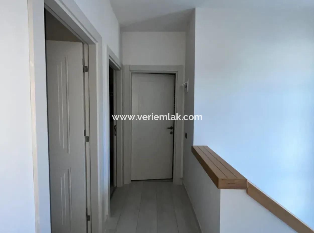 Frieden Und Komfort Zusammen In Seferihisar