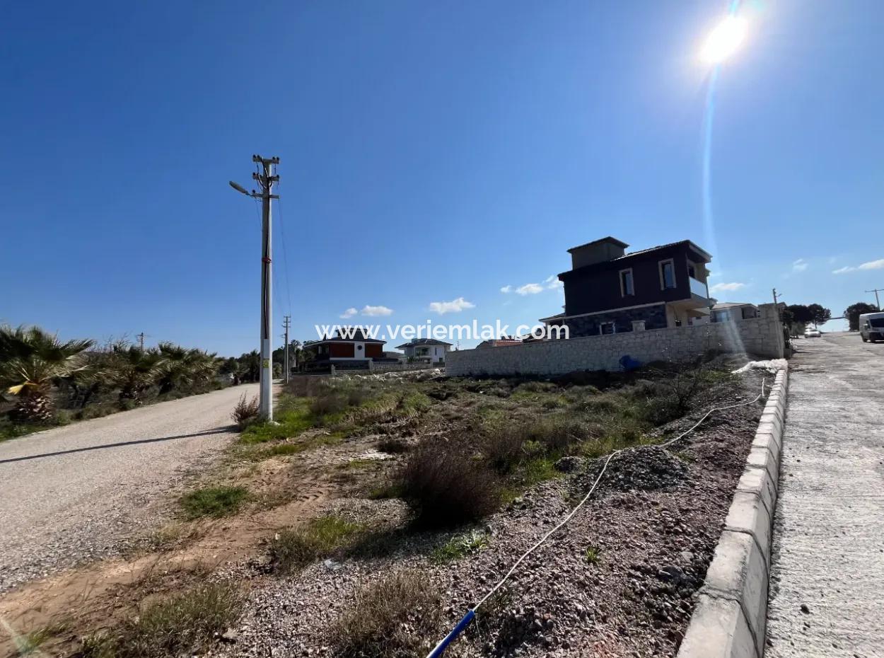 474 M² Villa Zoniertes Grundstück Mit Grünfläche Fassade Ecklage In Seferihisar Düzce Nachbarschaft