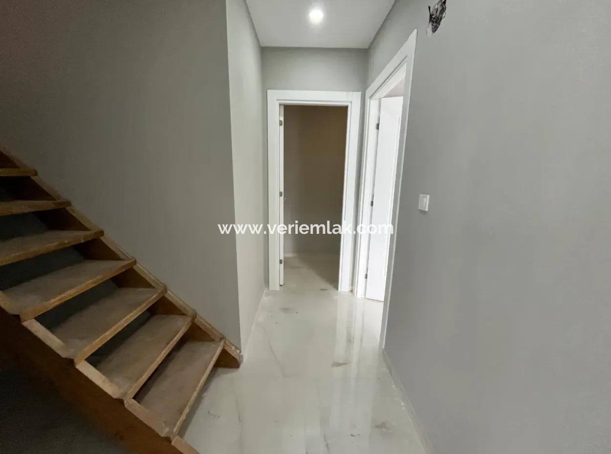 2 1 Maisonette Mit Garten In Seferihisar Çolak İbrahim Bey Nachbarschaft