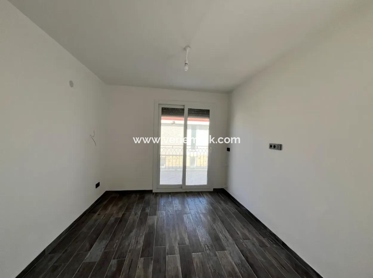 Freistehende Villa 4 1 Zum Verkauf In Einem Boutique-Grundstück In Der Bucht Akarca Orşal