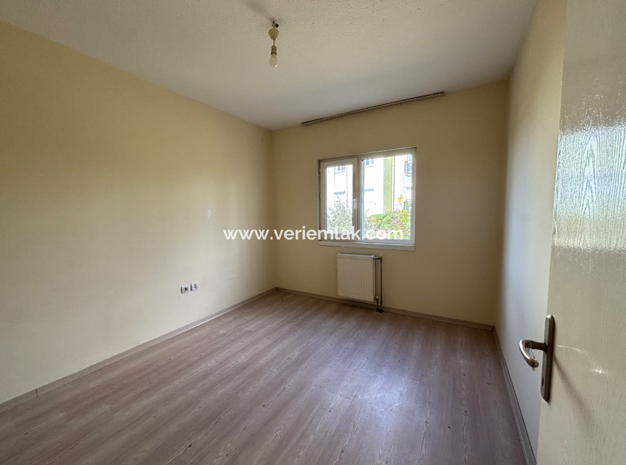 3 1 Wohnung Zu Verkaufen Mit Balkon In Seferihisar Toki Residences