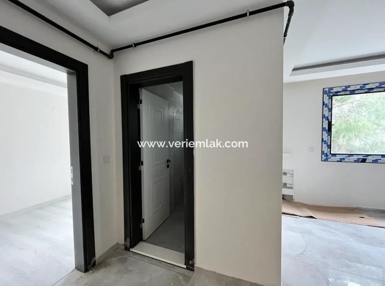 Wohnung Zu Verkaufen In Neubau Auf Seferihisar Camiikebir Mahallesı, Gözsüzler Caddesi