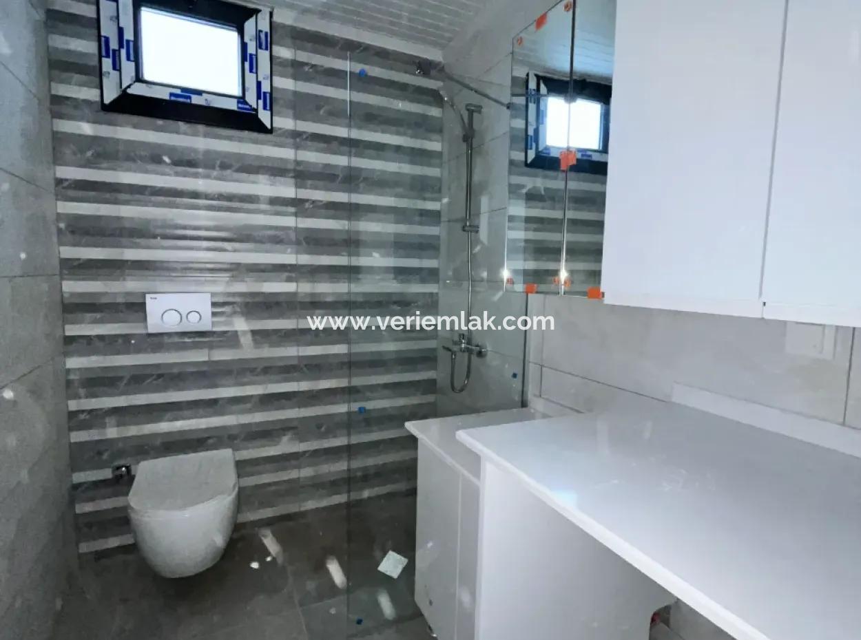 Wohnung Zu Verkaufen In Neubau Auf Seferihisar Camiikebir Mahallesı, Gözsüzler Caddesi