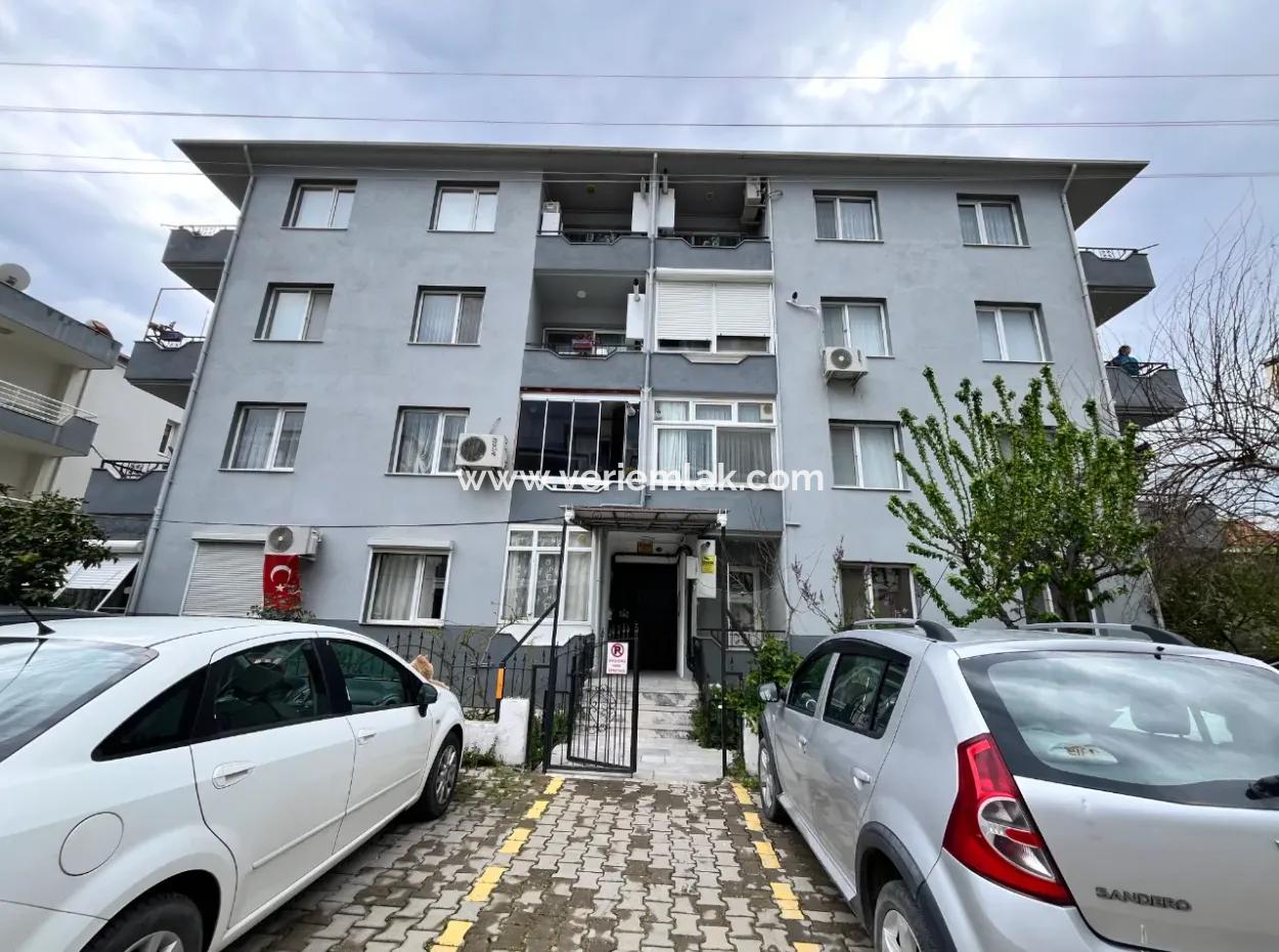 Geräumiges Und Funkelndes 3 1 Apartment In Der Gözsüzler Straße Mit Blick Auf Den Mandarinengarten