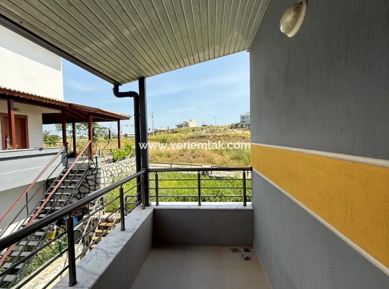 Luxusvilla Nur Wenige Gehminuten Vom Meer Entfernt, Großer Garten, Meerblick In Seferihisar Akarca!