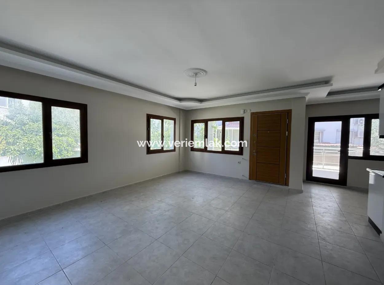 Brandneue 3 1 Maisonette-Wohnung Mit Garten Im Zentrum Von Sığacık – Eine Unumgängliche Gelegenheit!