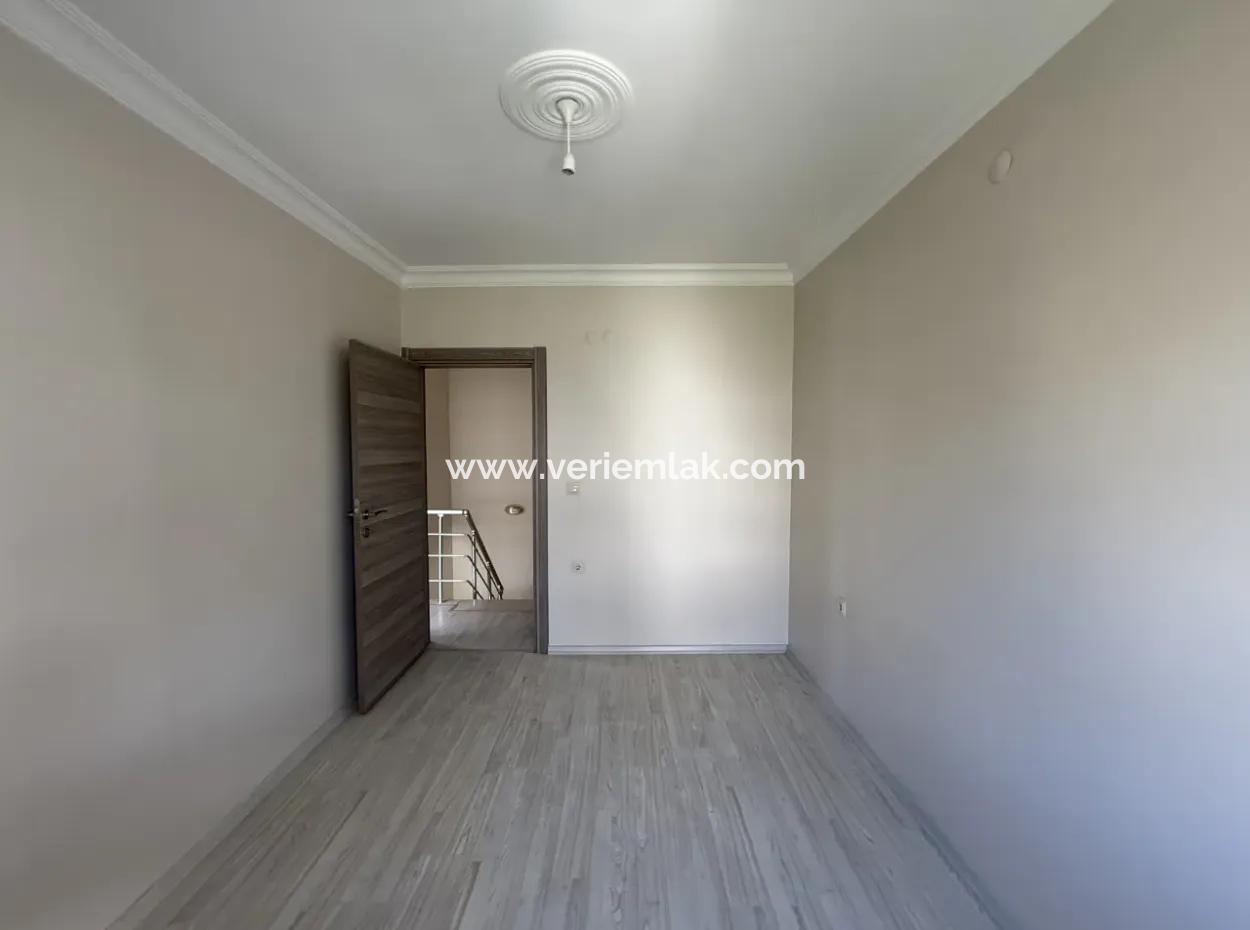 Brandneue 3 1 Maisonette-Wohnung Mit Garten Im Zentrum Von Sığacık – Eine Unumgängliche Gelegenheit!