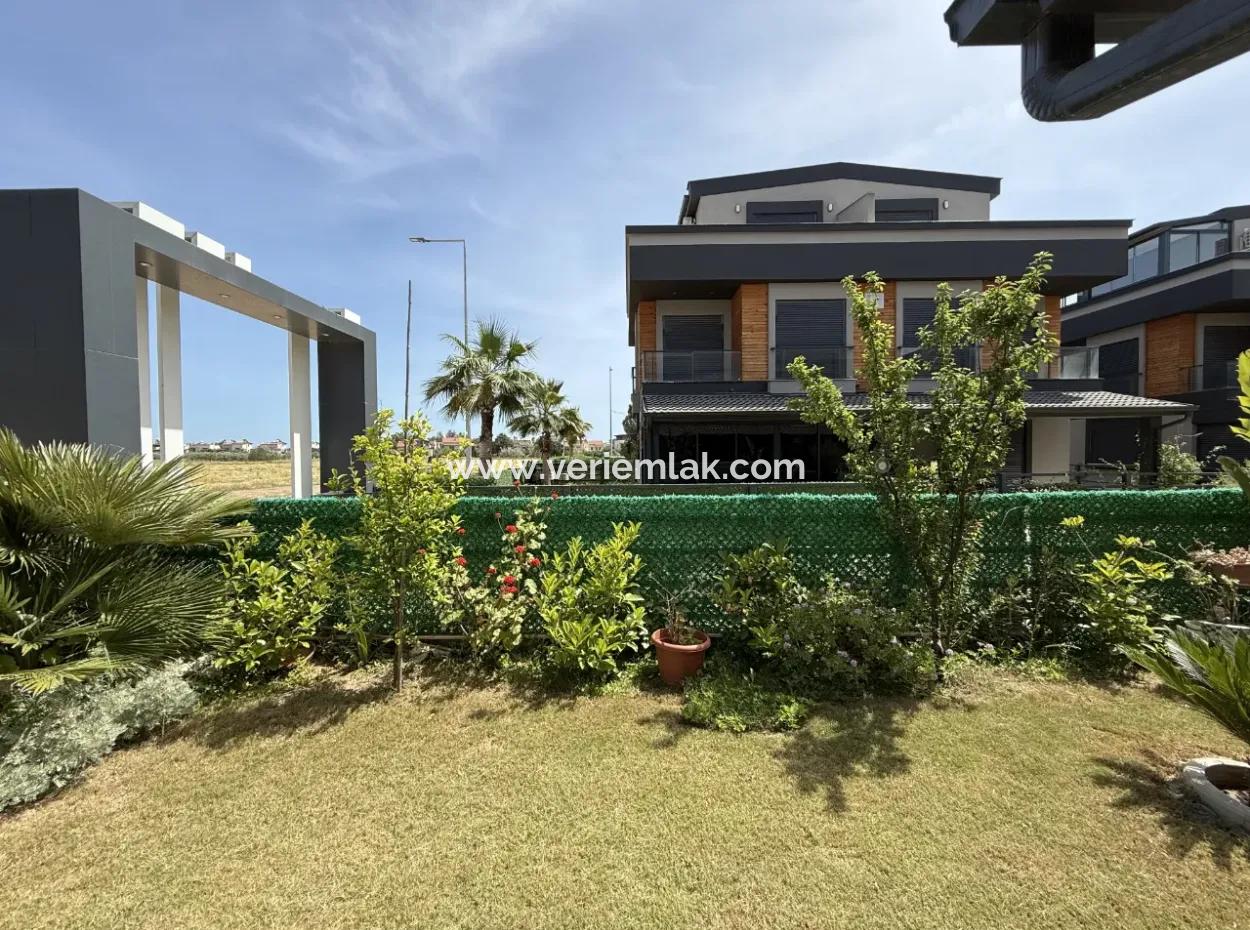 3 In 1 Villa Mit Pool, Garten Und Breiter Nutzung In Doganbey