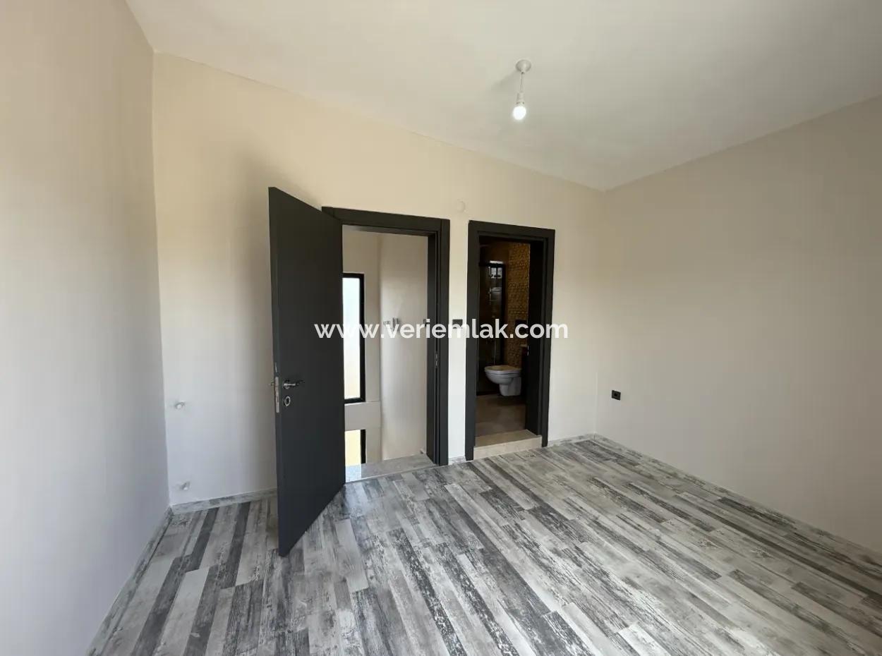 3 In 1 Villa Mit Pool, Garten Und Breiter Nutzung In Doganbey