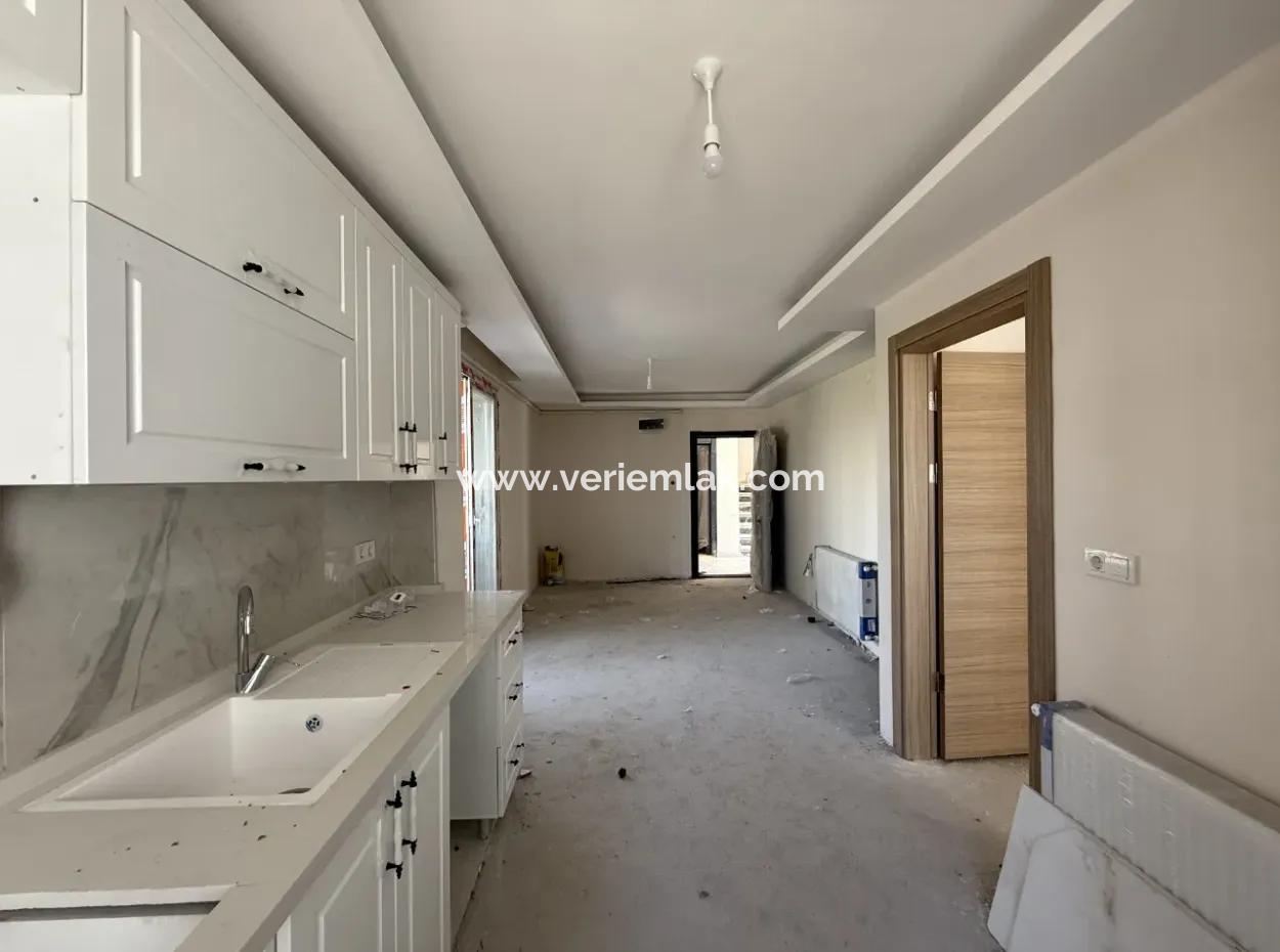 Seferihisar Camikebir Nachbarschaft Zero Garden Etage 1 1 Wohnung