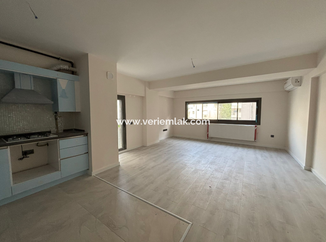 Alsancak Şair Eşrefte 3Rd Floor Zero Building 2 1 2 Wc Li Arbeitsplatz Für Ärzte!