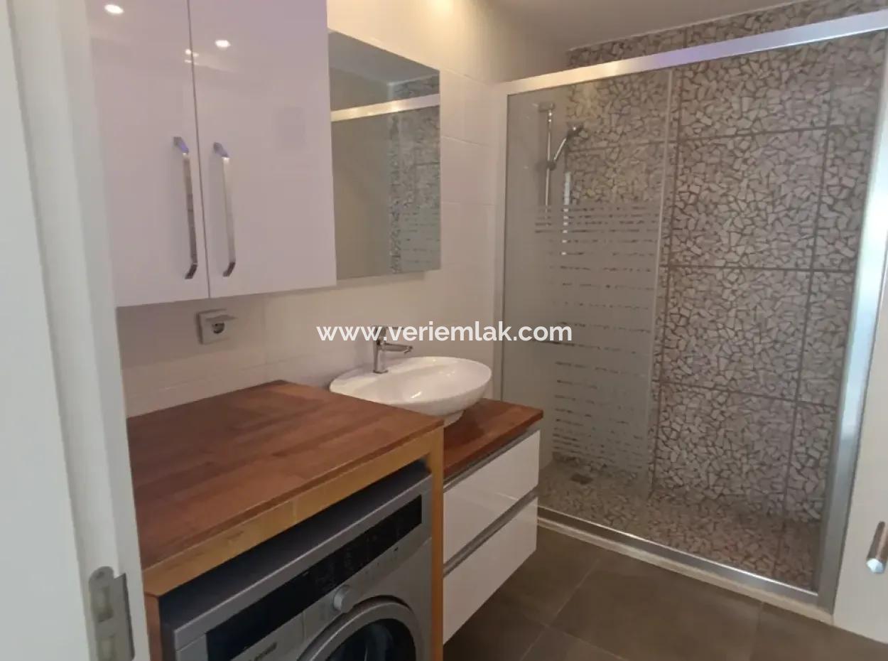 Geräumige Wohnung An Der Hauptstraße Von Seferihisar Izmir, Speziell Für Eltern Geplant, Kostenlos