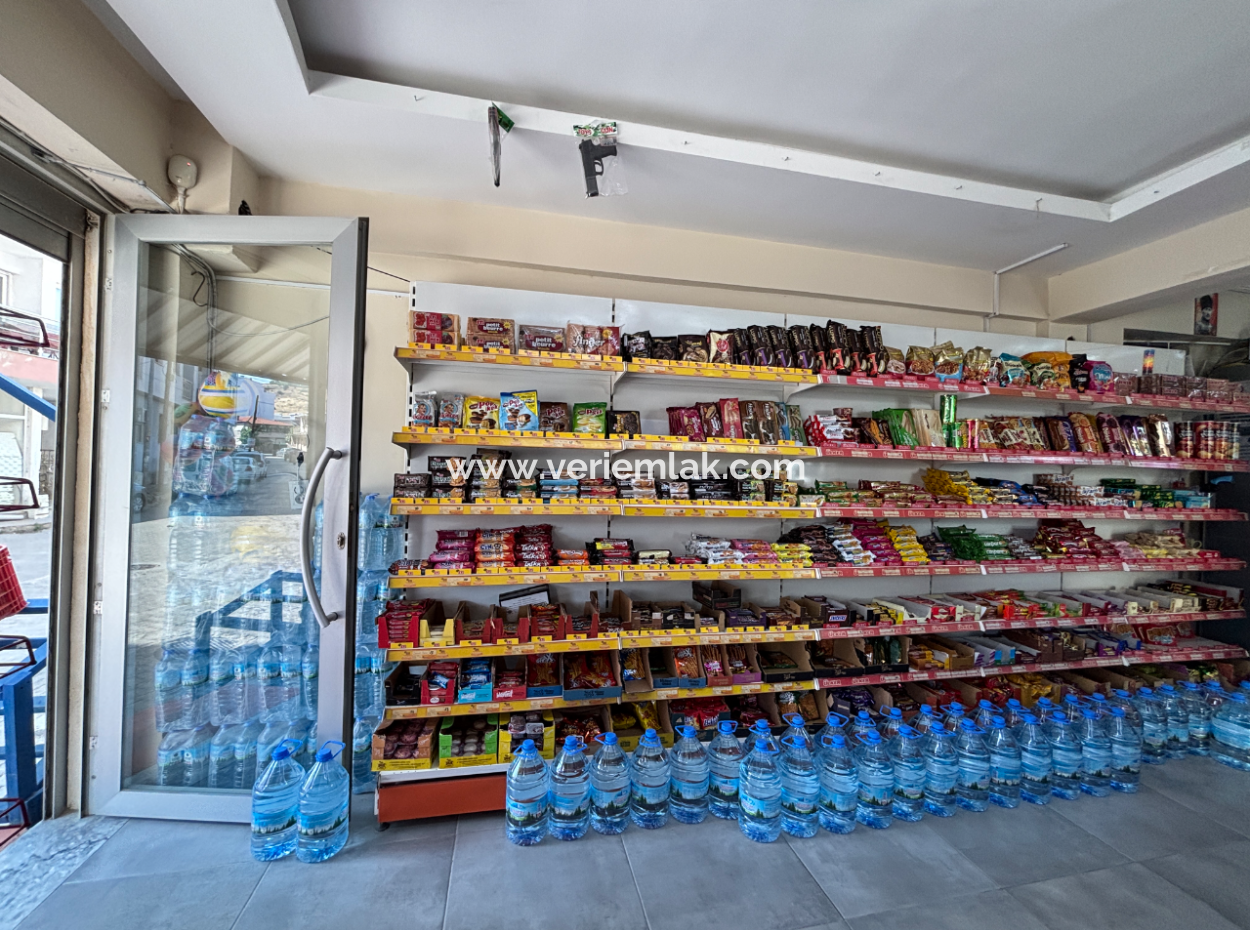 Markt Mit Wc Zum Verkauf In Seferihisar Turabiye Nachbarschaft
