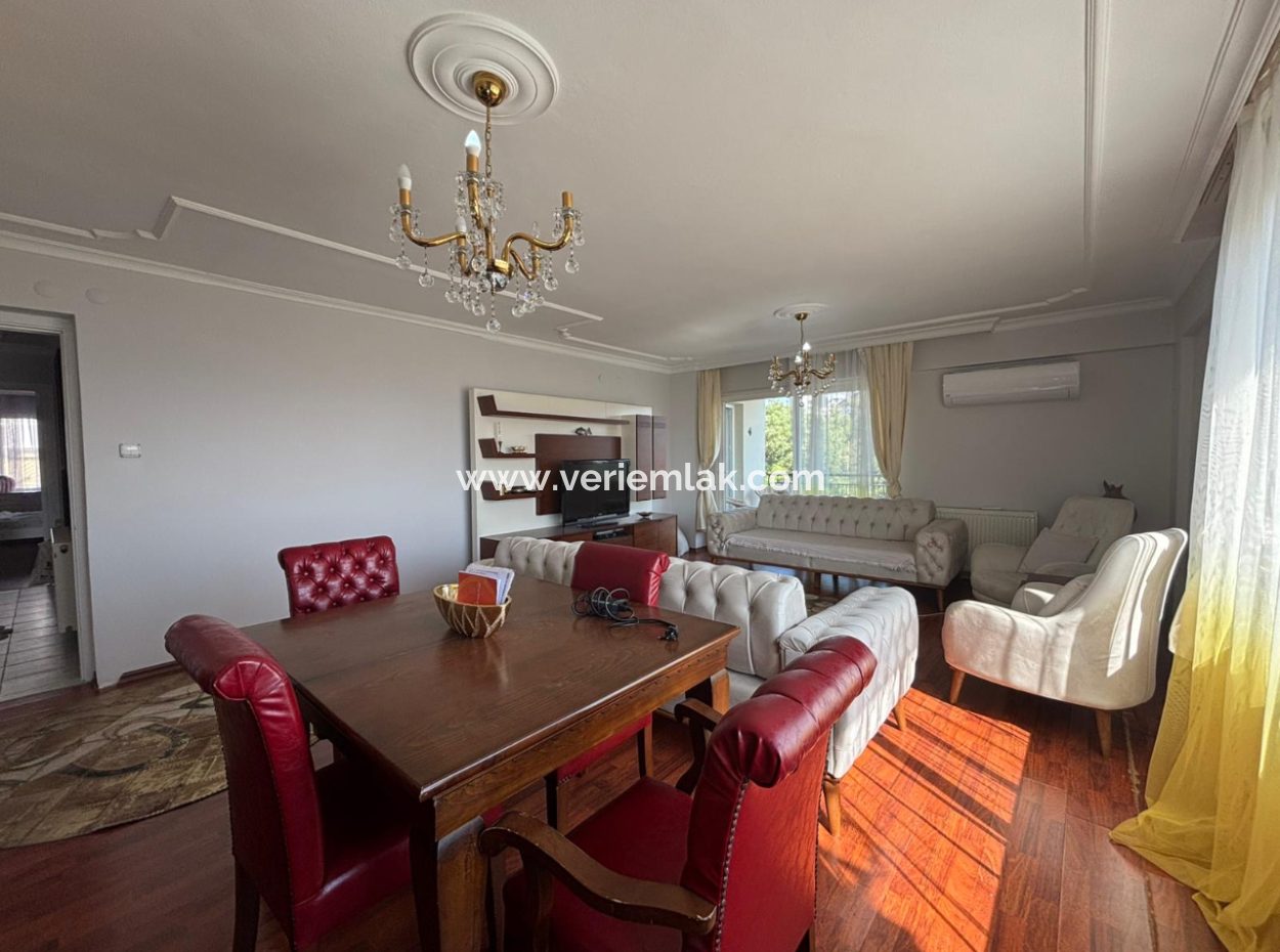 3 1 150M2 Wohnung Zu Vermieten Mit Kombi-Kessel In Bornova Evka 3 Meereslage!
