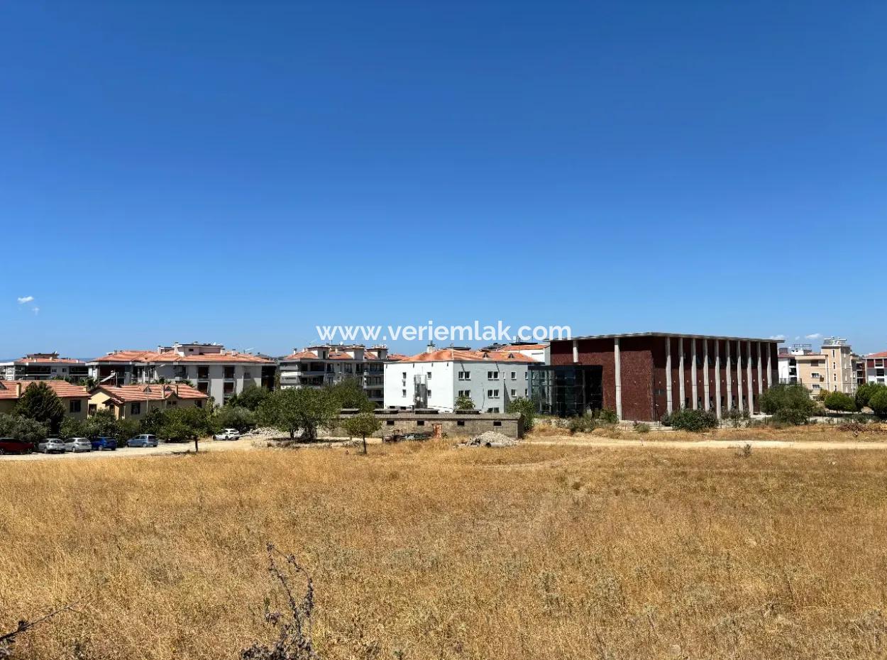 Grundstück Zum Verkauf In Seferihisar Çolakibrahimbey Nachbarschaft, Geeignet Für Horizontale Architektur Und Geeignet Für Den Villenbau