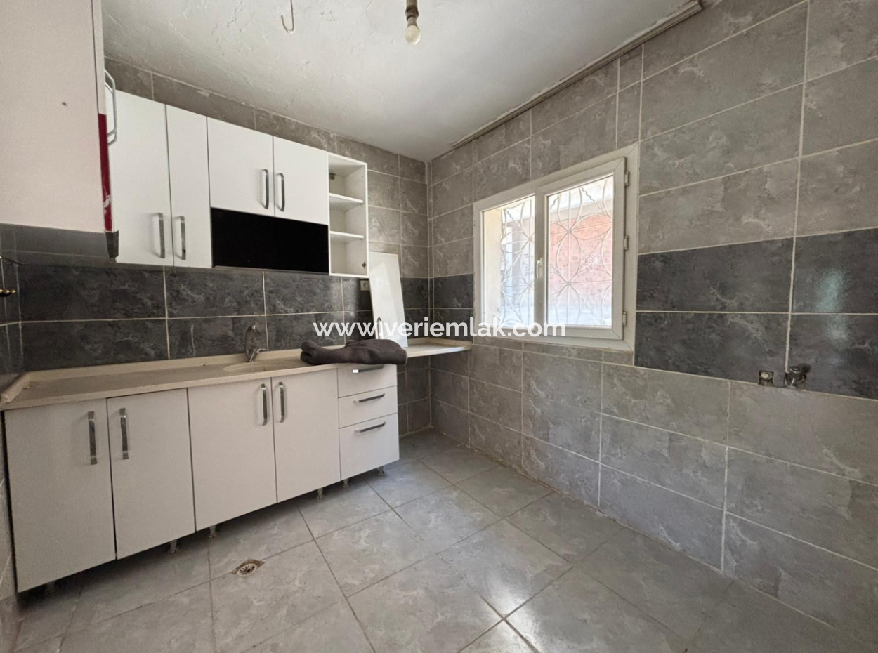 1 1 65M2 Möblierte Wohnung Im 1. Stock Zur Miete In Konak Variante!