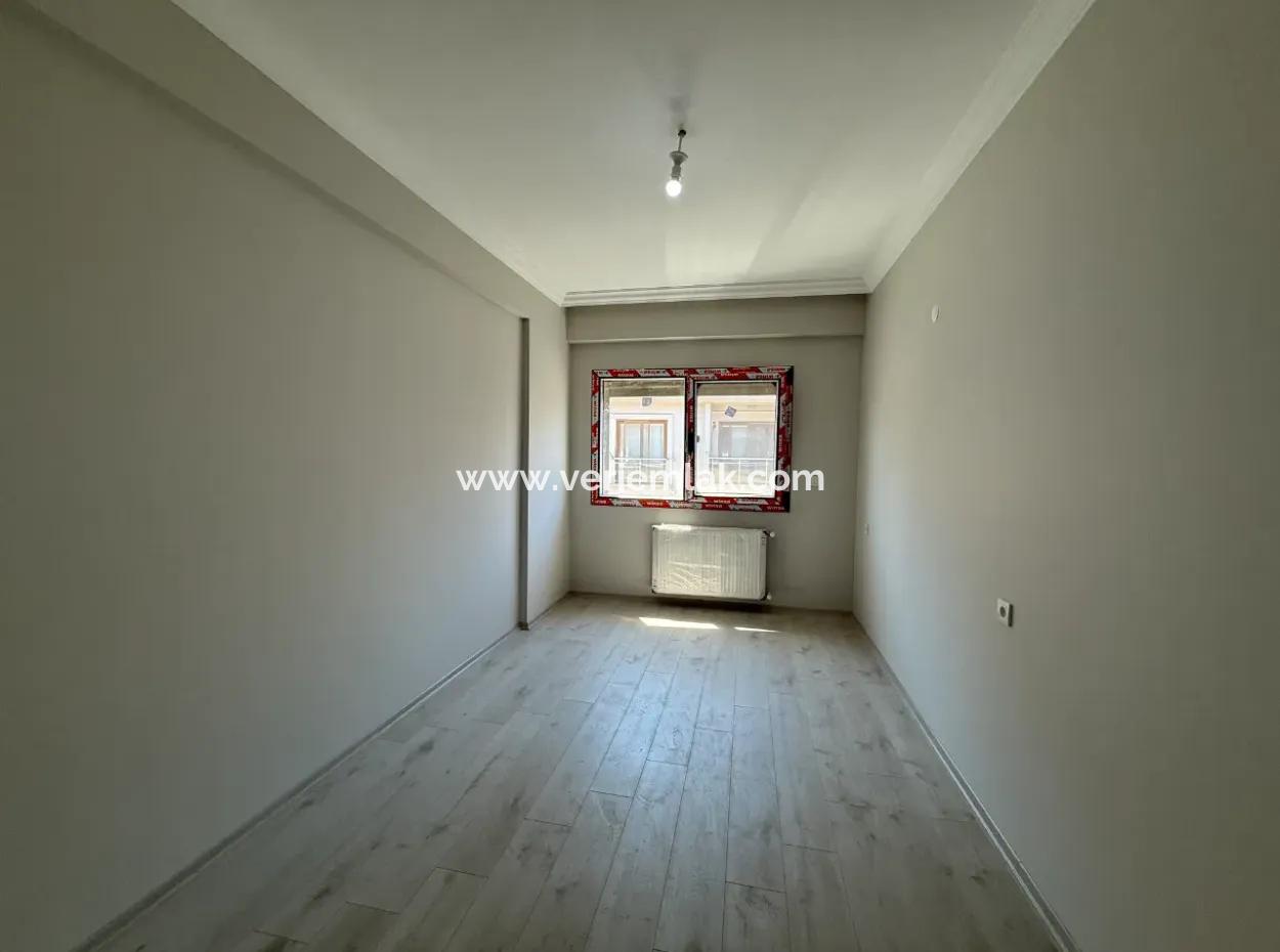 2 In 1 Wohnung Mit Luxuriöser Architektur In Seferihisar Çolakibrahimbey