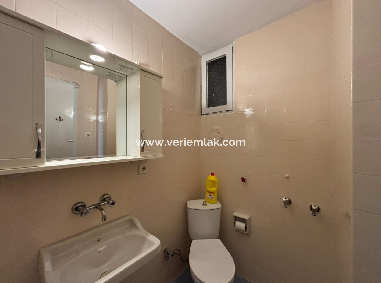 Gelegenheitswohnung Zu Vermieten 3. Stock 2 1 Miete In Der Alsancak Dutlu Strasse.