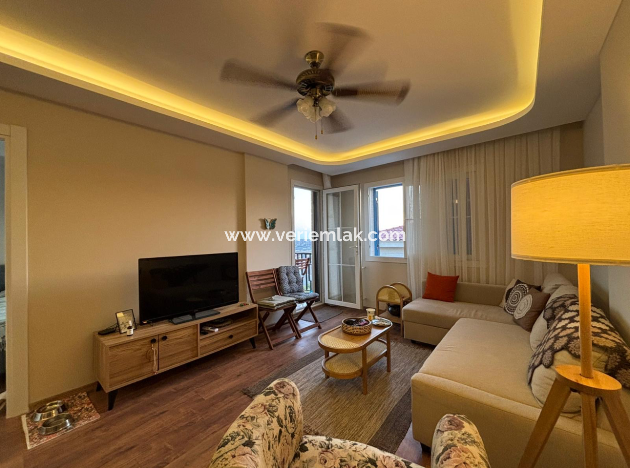 2 1 Kellerwohnung Zum Verkauf In Çeşme Ovacik Mit Herrlicher Aussicht!