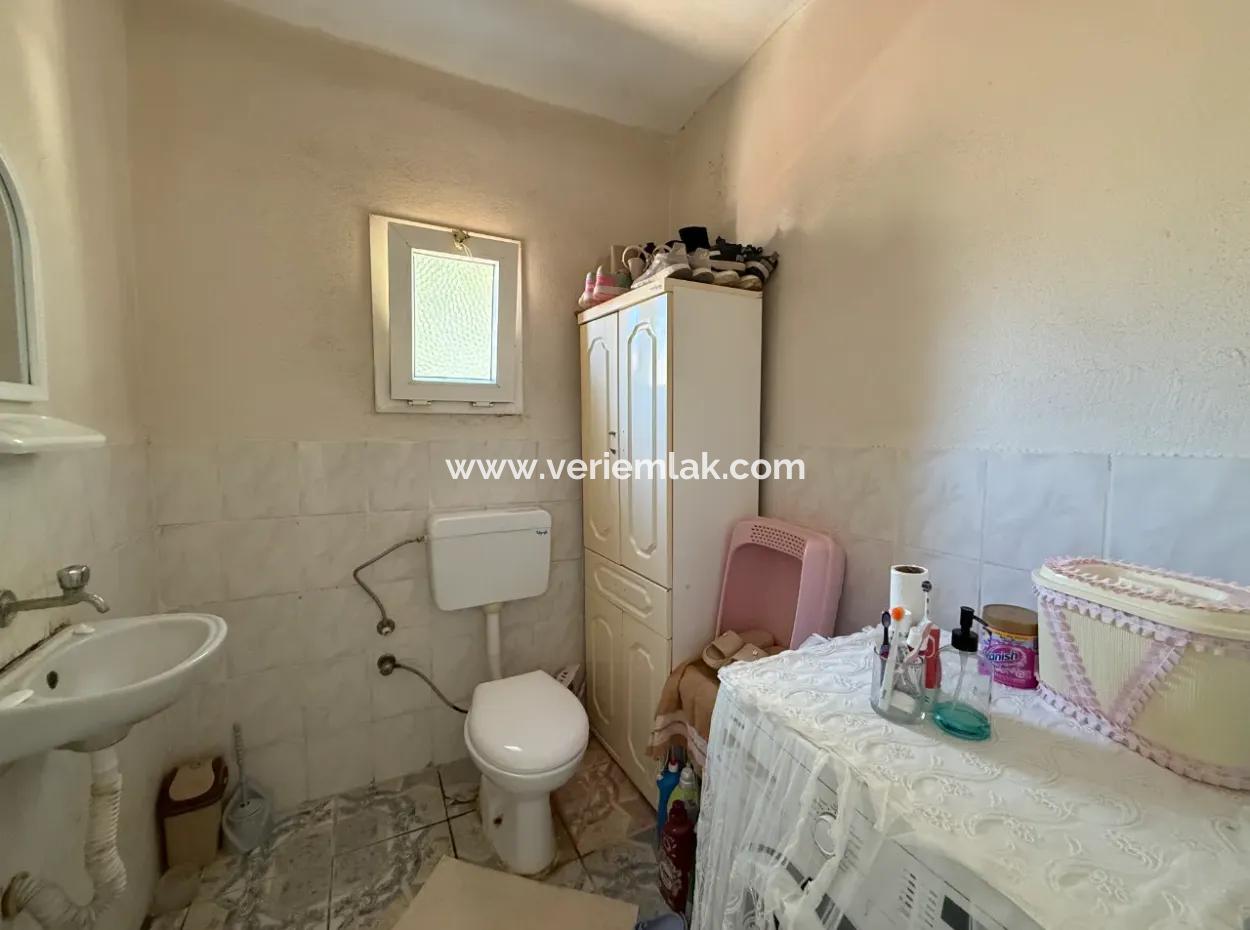 1/2 Share Einfamilienhaus Zum Verkauf Im Seferihisar Ulamış Dorfzentrum