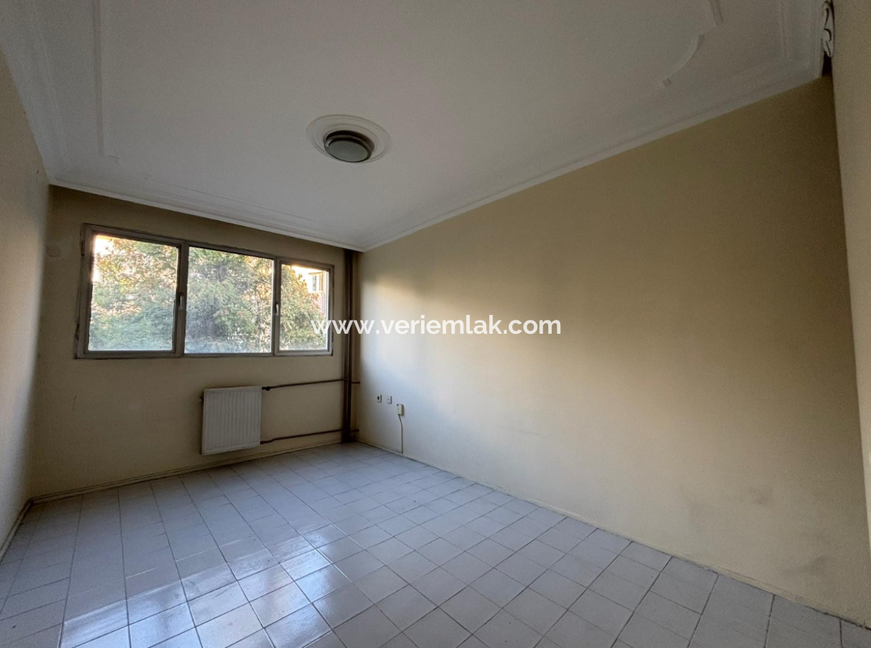 11 Wohnung Zu Mieten Mit Aufzug Gegenüber Dem Privaten Krankenhaus Alsancak!