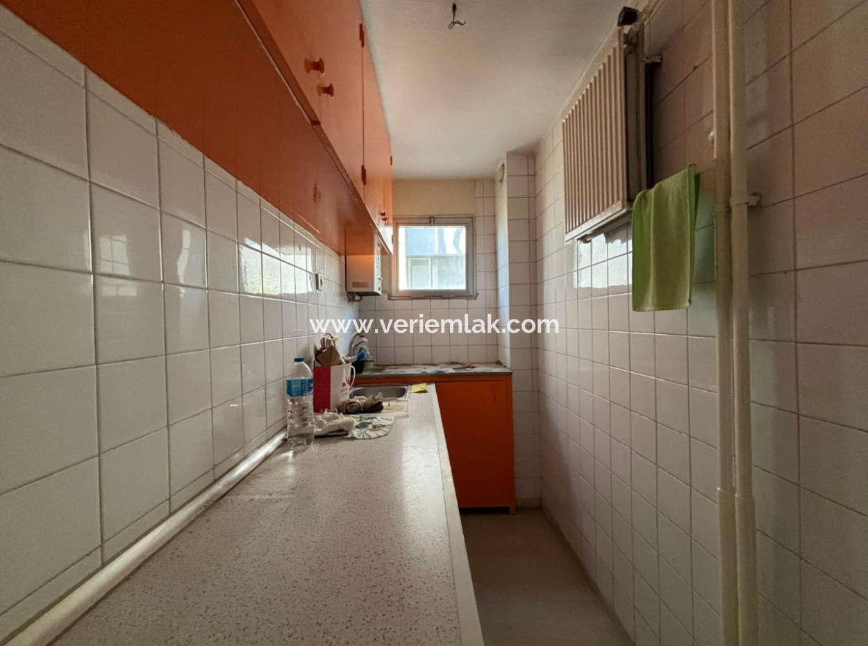 11 Wohnung Zu Mieten Mit Aufzug Gegenüber Dem Privaten Krankenhaus Alsancak!