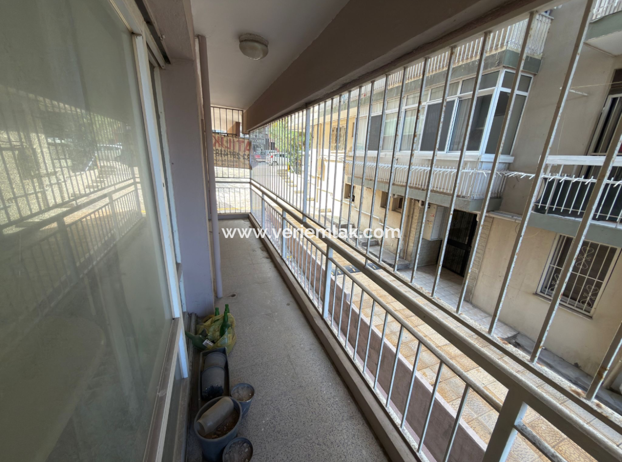 Villenwohnung Mit Eckparkplatz Auf Dem Quarantäneplatz Küçükyali Ohne Dunkelkammer