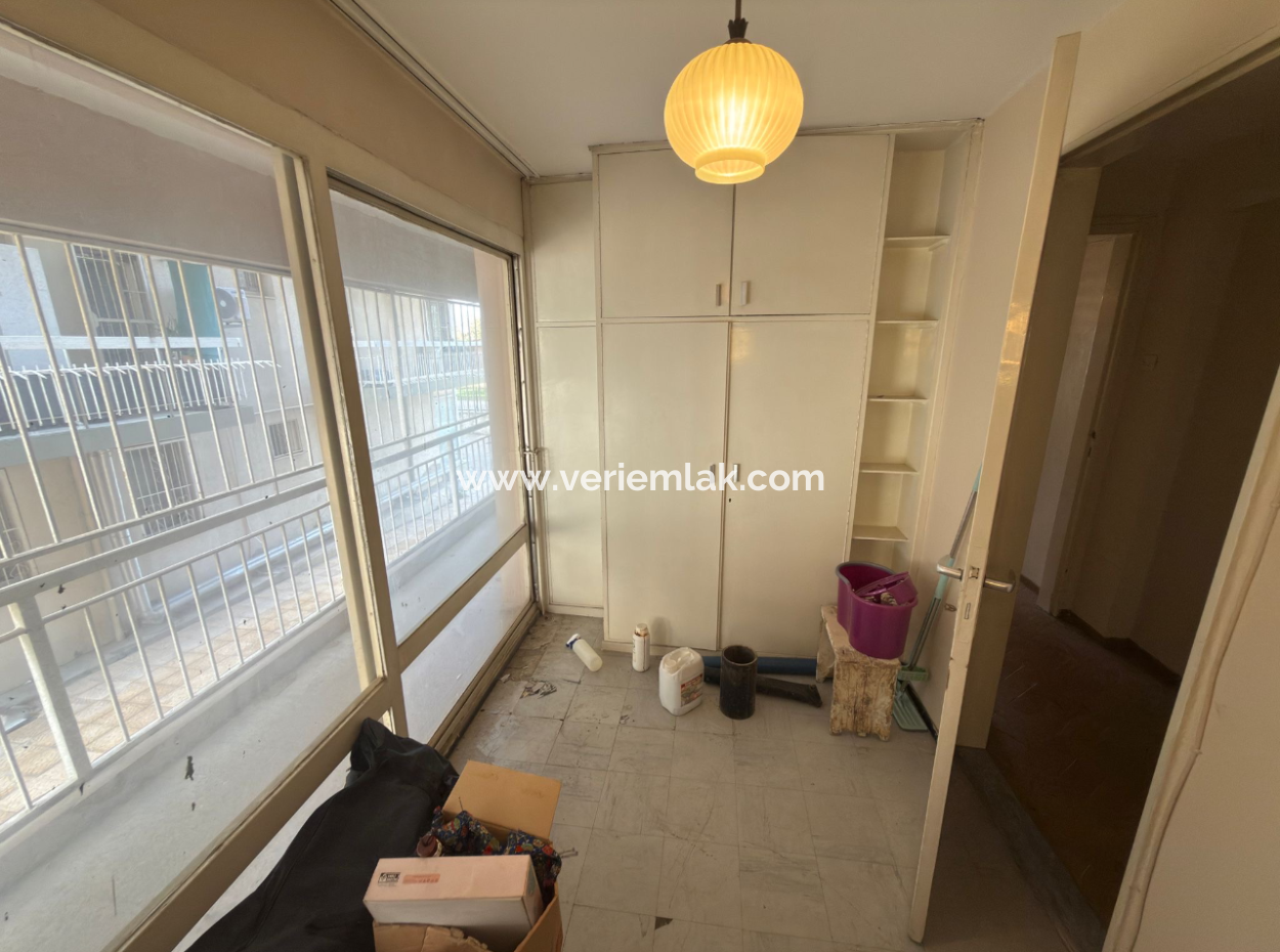 Villenwohnung Mit Eckparkplatz Auf Dem Quarantäneplatz Küçükyali Ohne Dunkelkammer