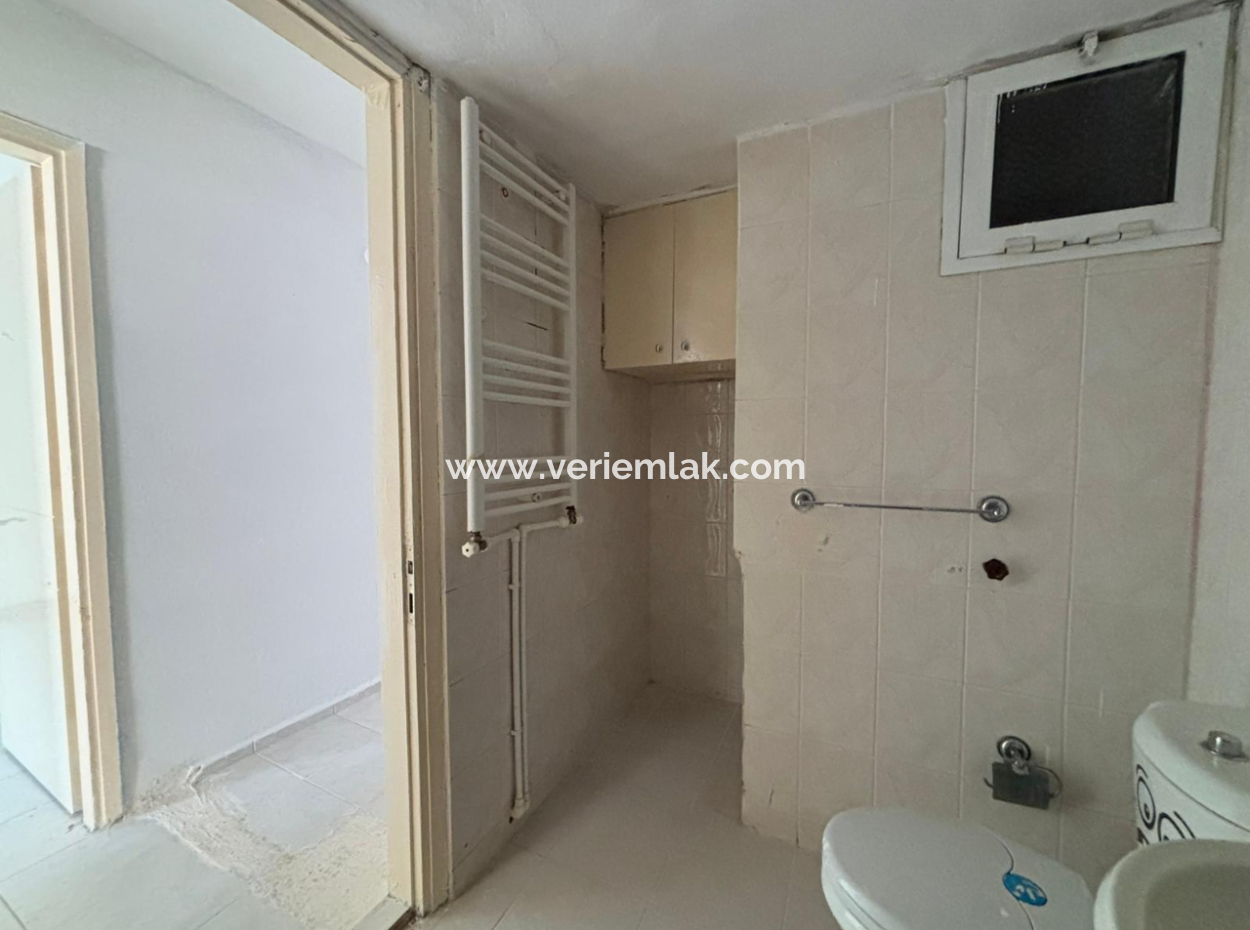 2. Stock 3 1 Arbeitsplatz Zu Vermieten Mit Kombiniertem Aufzug In Alsancak Zypern Märtyrer!