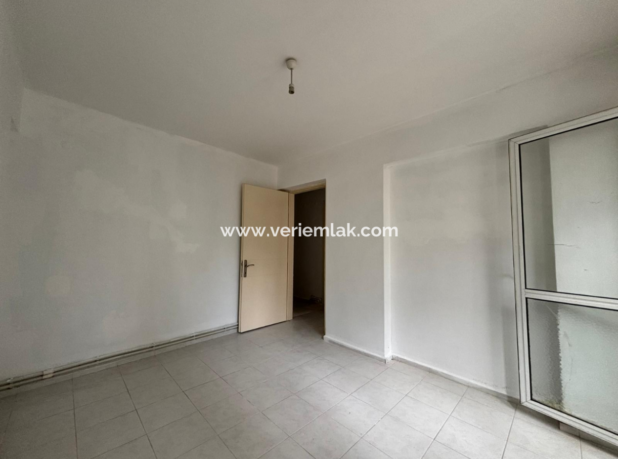 2. Stock 3 1 Arbeitsplatz Zu Vermieten Mit Kombiniertem Aufzug In Alsancak Zypern Märtyrer!