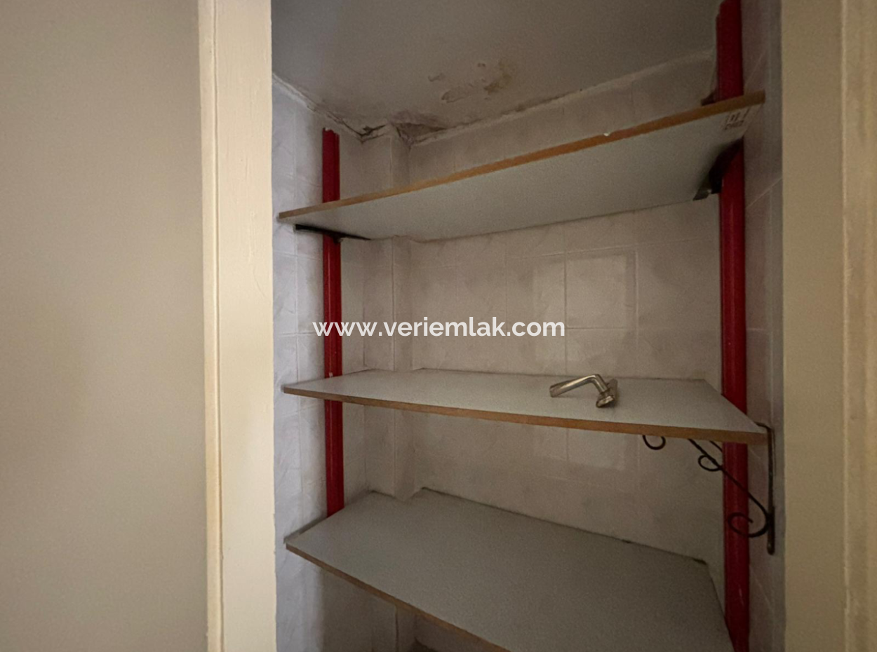 2. Stock 3 1 Arbeitsplatz Zu Vermieten Mit Kombiniertem Aufzug In Alsancak Zypern Märtyrer!