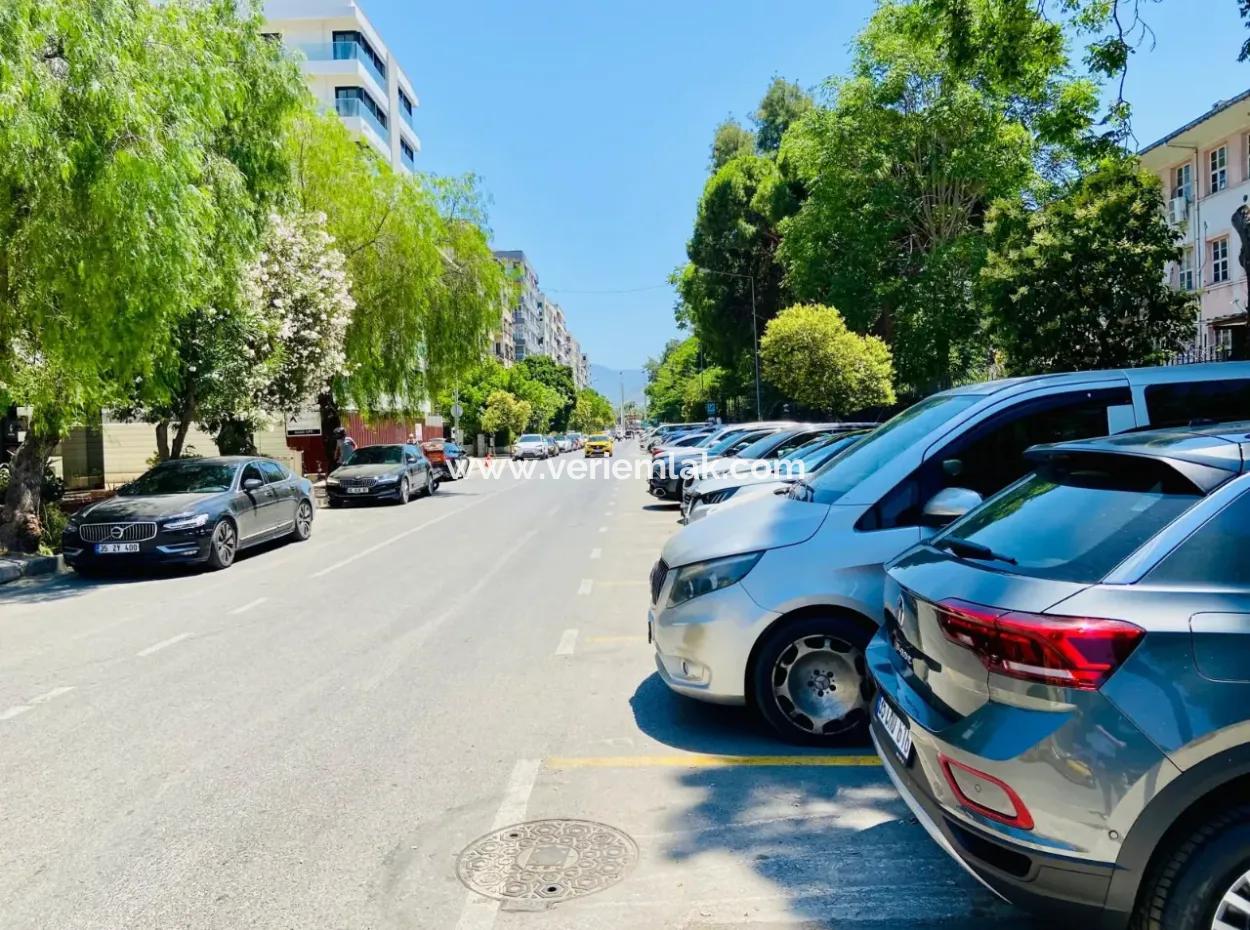 250 M² Repräsentativer Arbeitsplatz Zur Miete Am Alsancak Vasif Çinar Boulevard