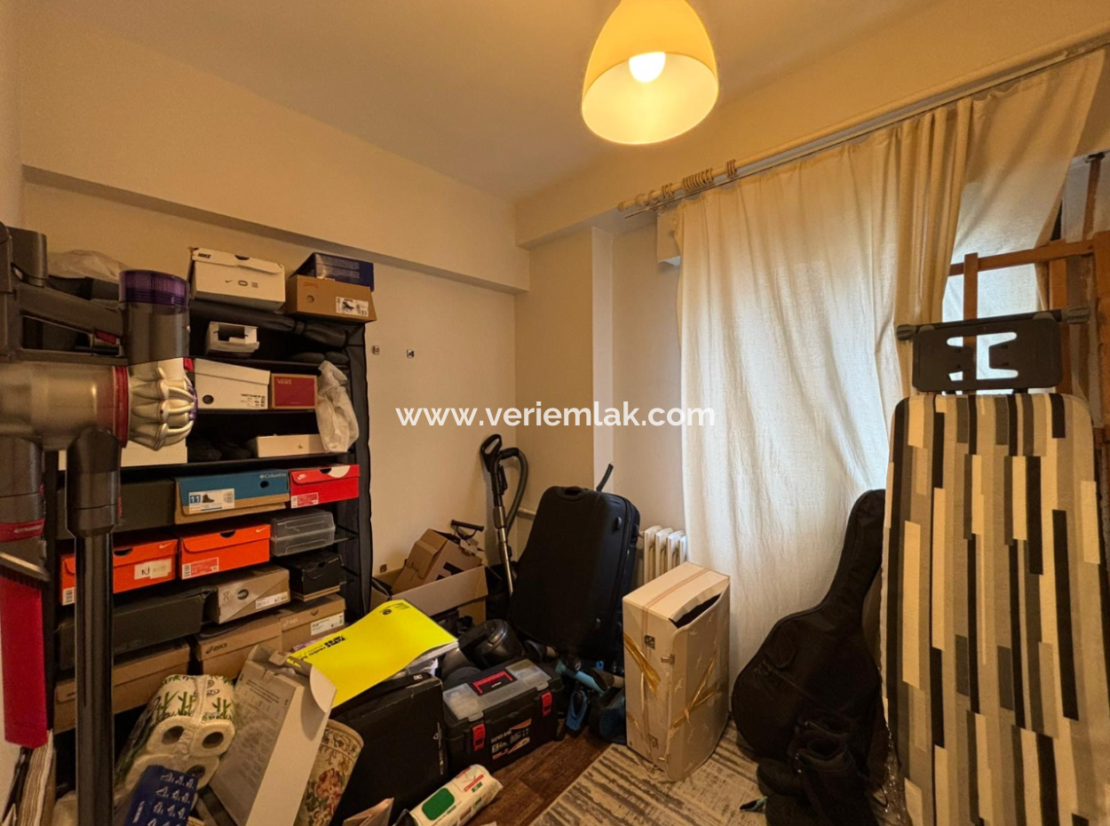 Alsancak Poet Eşref Boulevard 3 1 115M2 Wohnung Zu Vermieten!