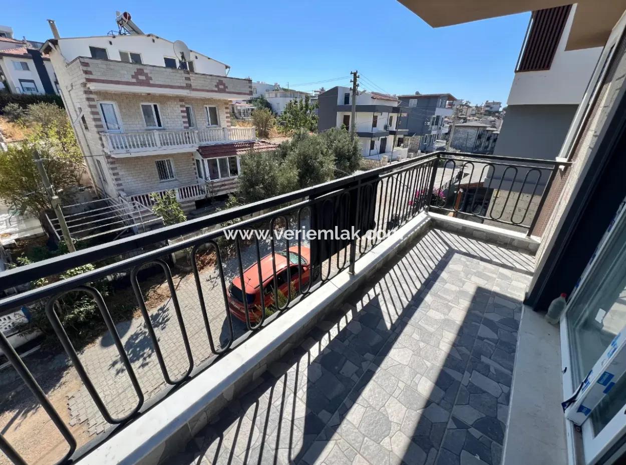 Freistehende 4 1 Villa Mit Meerblick In Seferihisar Akarca – Elmastaş Gebiet