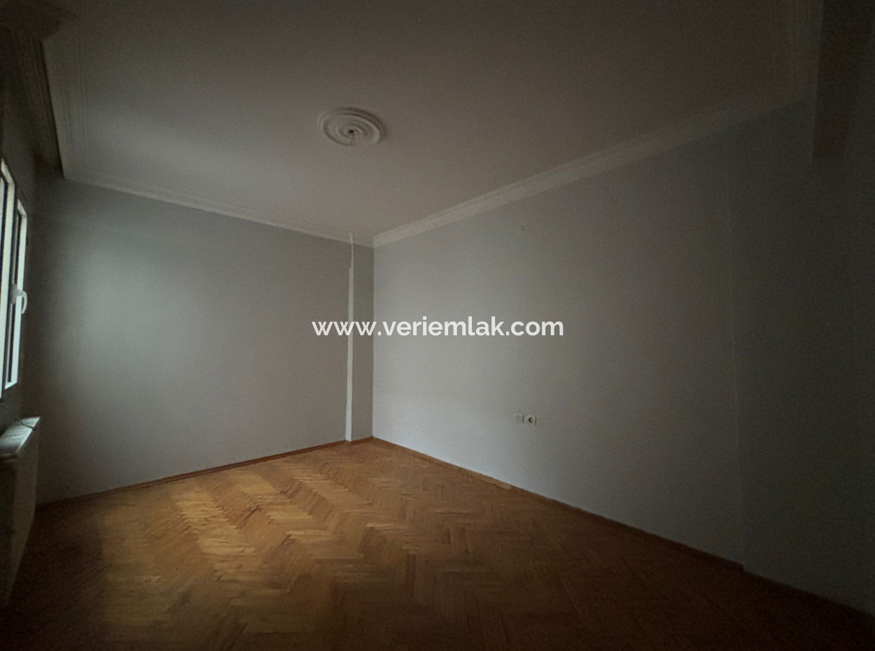 In Der Nähe Von Hatay Polygon Metro 3 1 Erdgas Gelegenheit Wohnung Zu Vermieten!