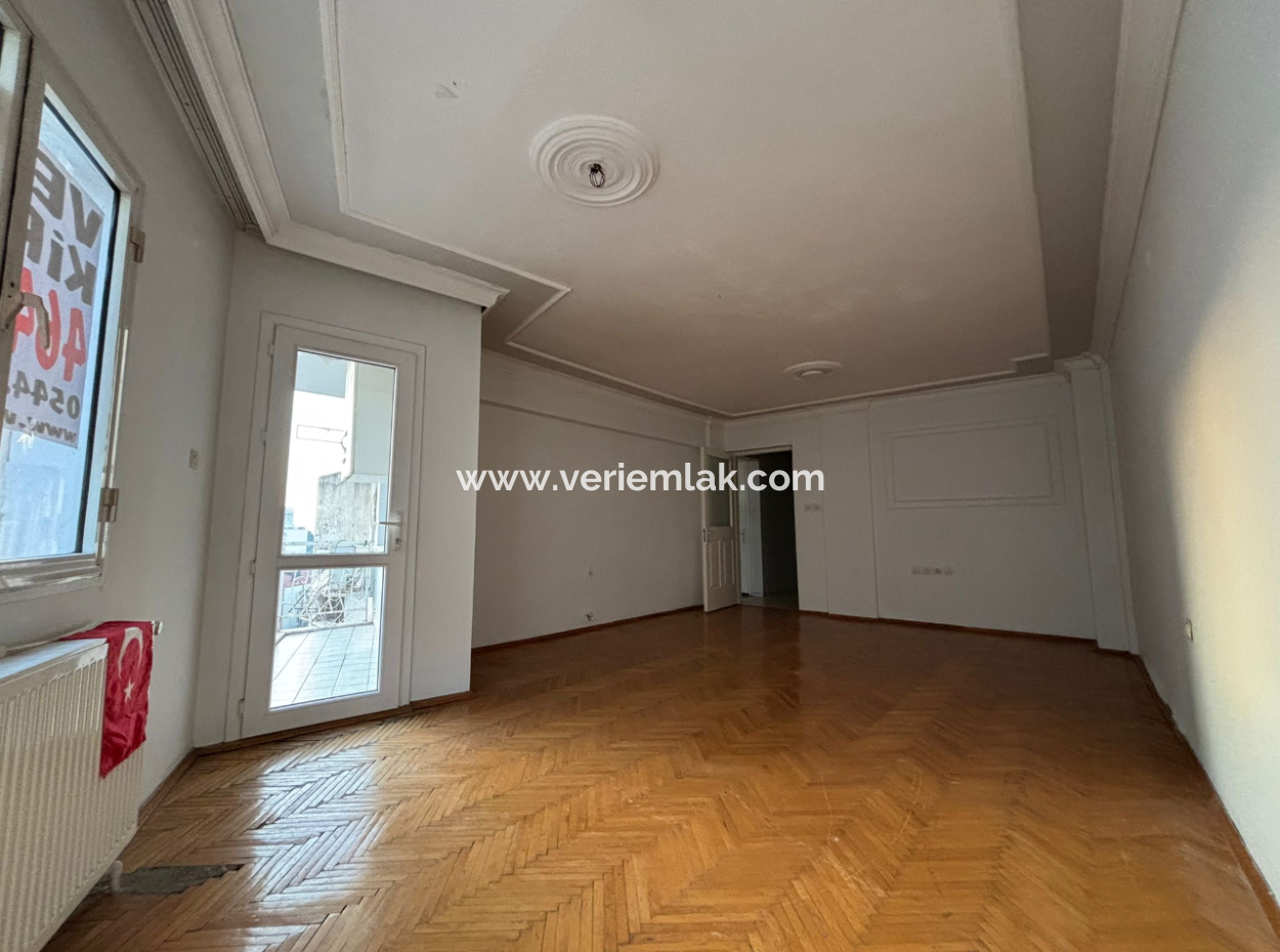 In Der Nähe Von Hatay Polygon Metro 3 1 Erdgas Gelegenheit Wohnung Zu Vermieten!